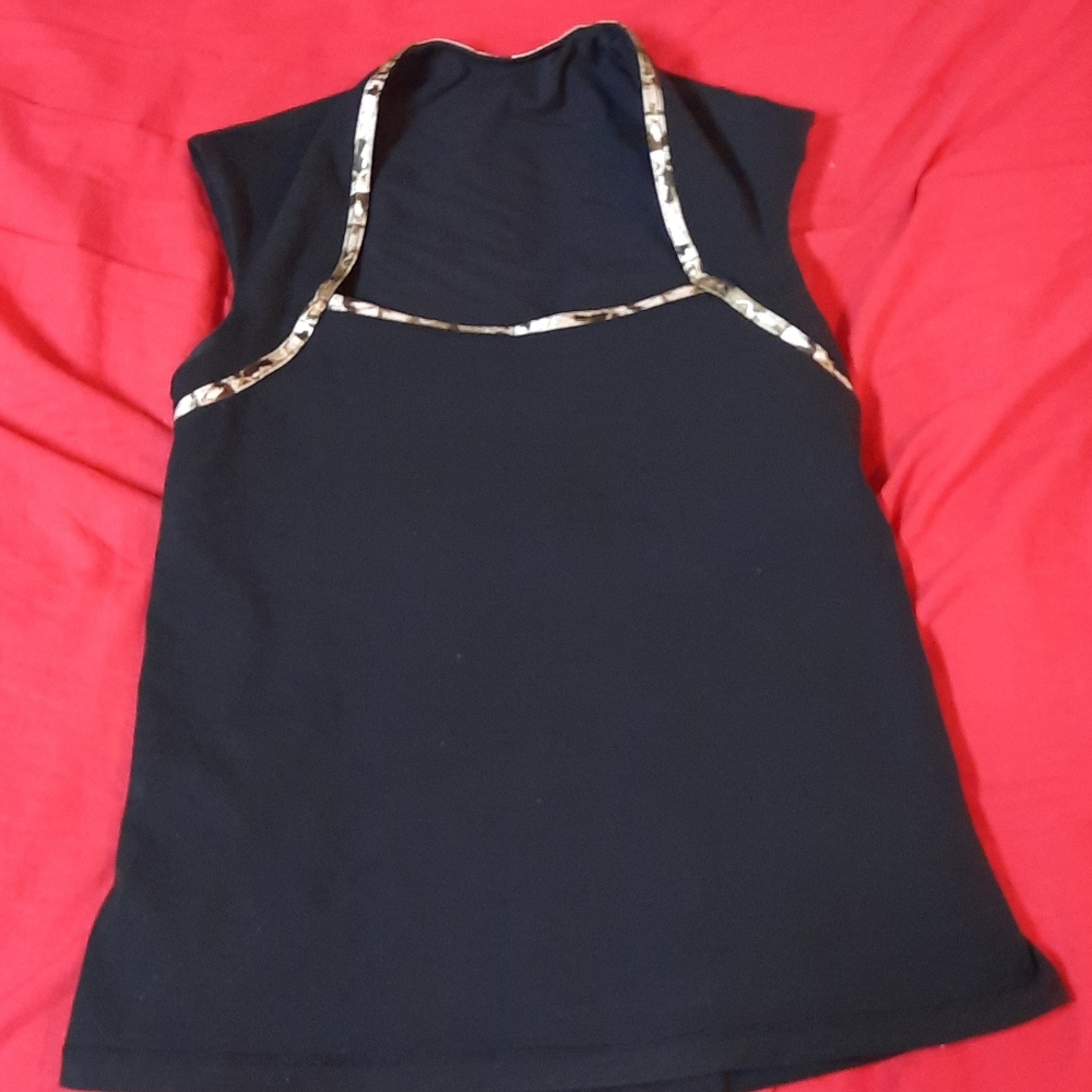 ❤️ 2 for $15 Lululemon black top